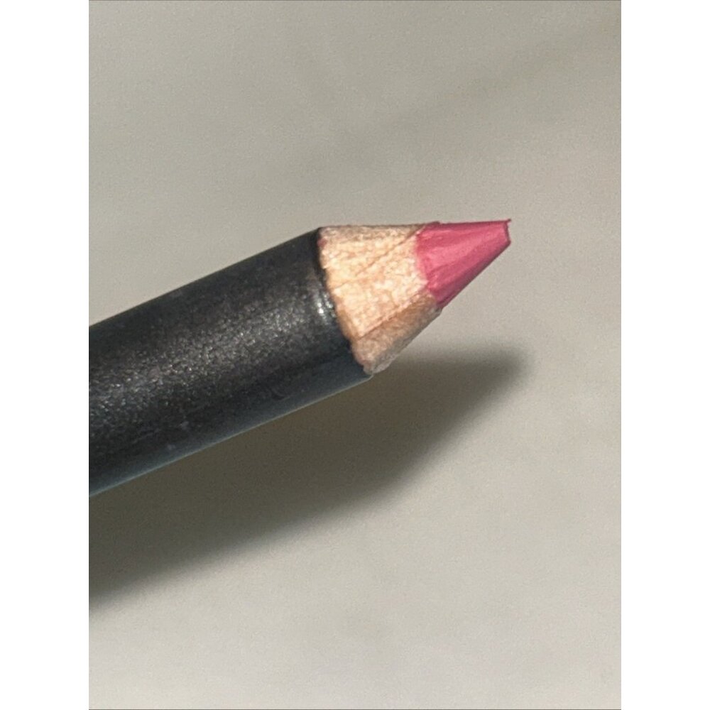 Femme Fatale 1063 Italia Deluxe Ultra Fine Lip Liner Pencil